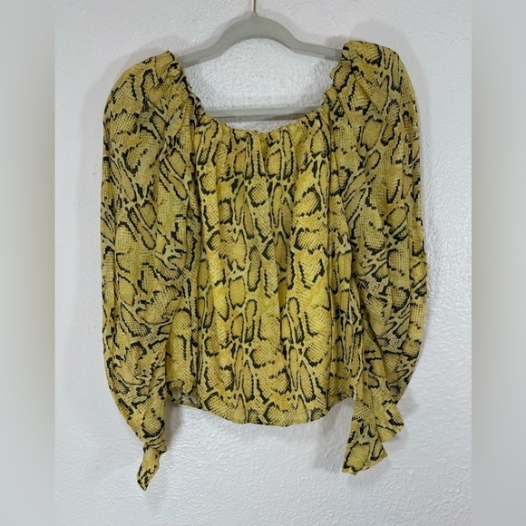 FRAME Off The Shoulder Billow Yellow Top in Python Multi Print Women’s XS Chic - Picture 11 of 14